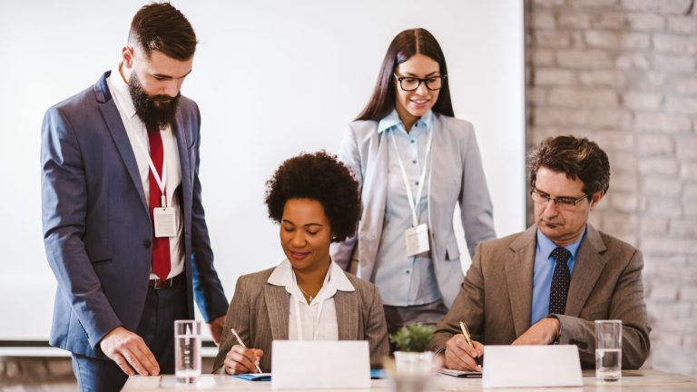 How Co-Investing Benefits Smaller Investment Firms and Family Offices 